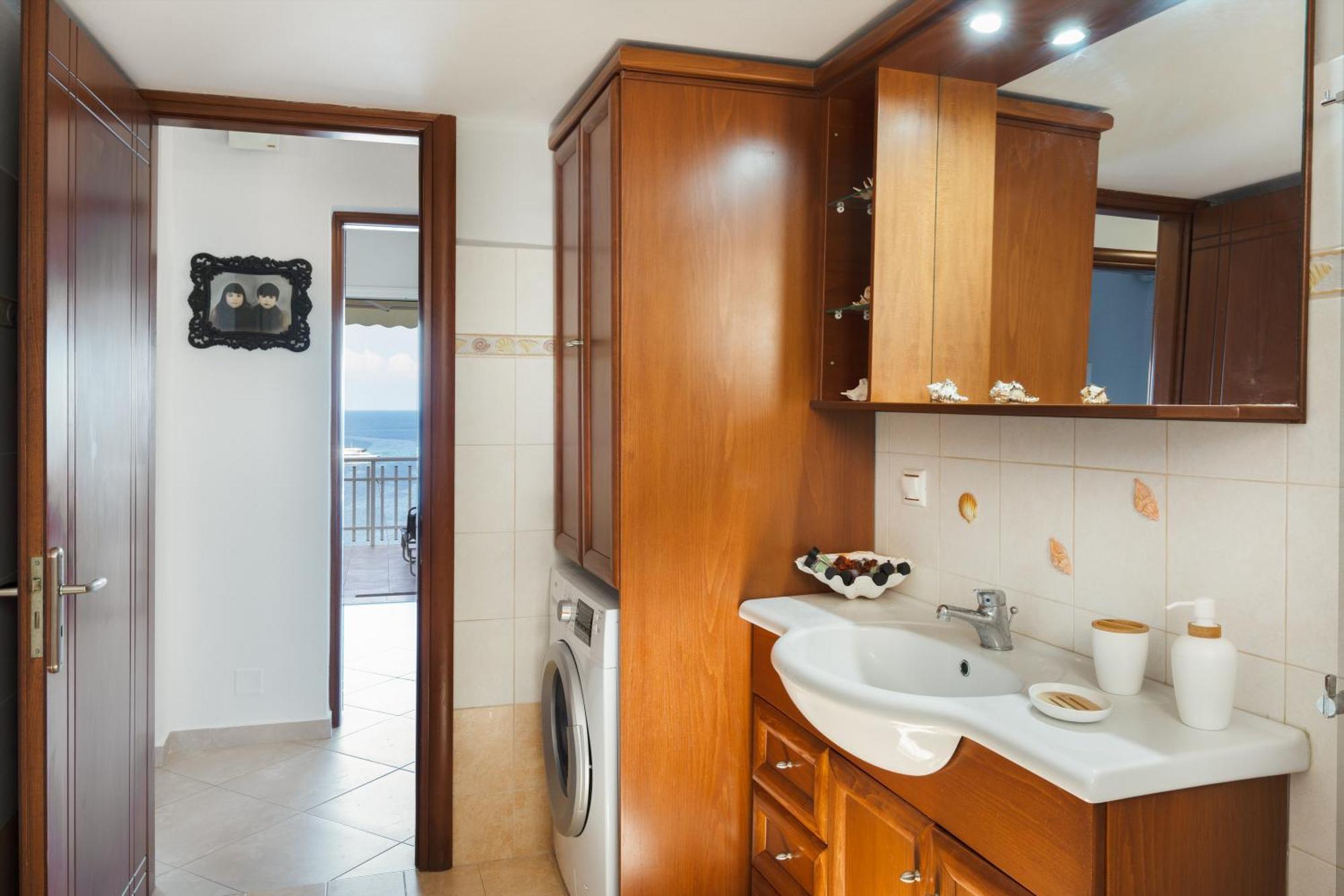 Anna House Apartment *